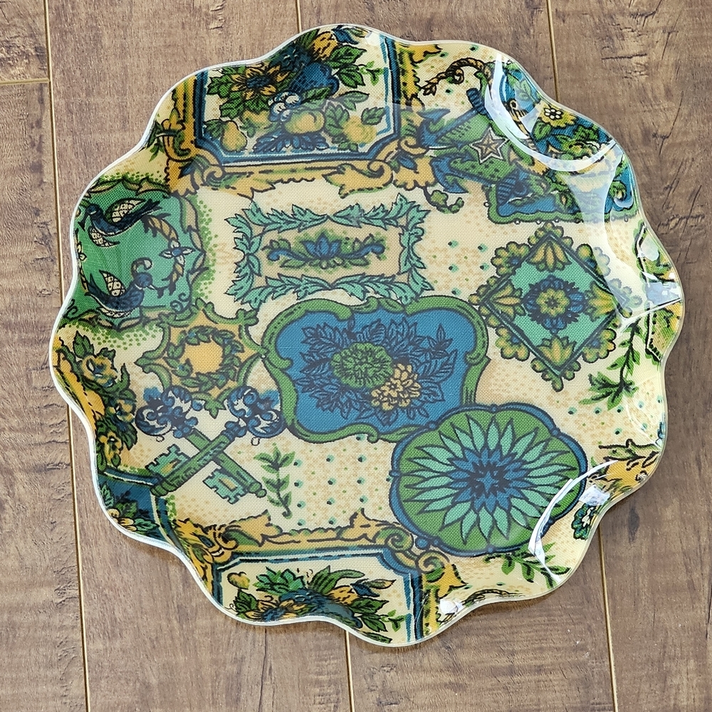 MCM 1970s Green Blue Yellow Scalloped Edge Fibreglass Serving Tray Hardy Canada